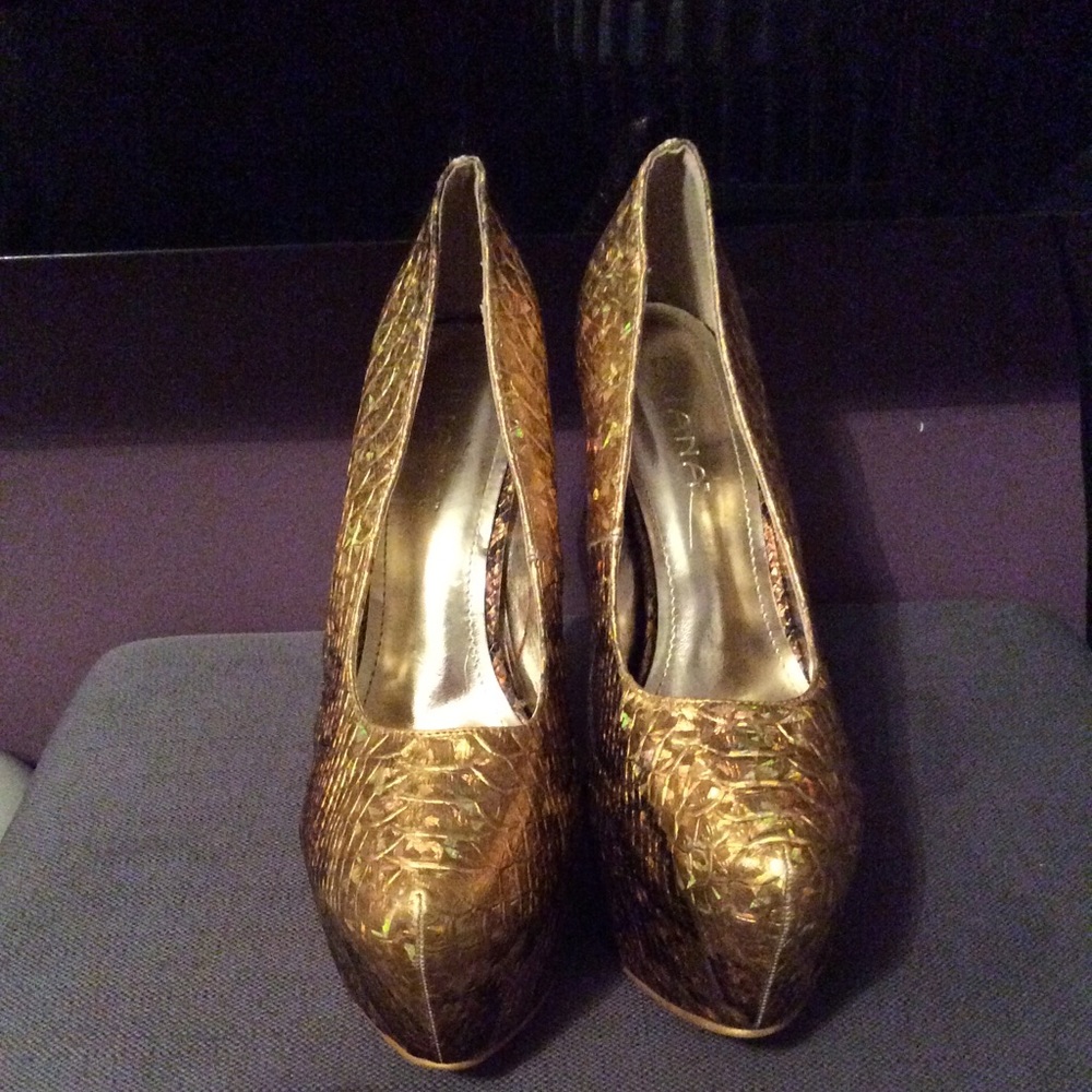 Platform heels - Picture 2 of 2